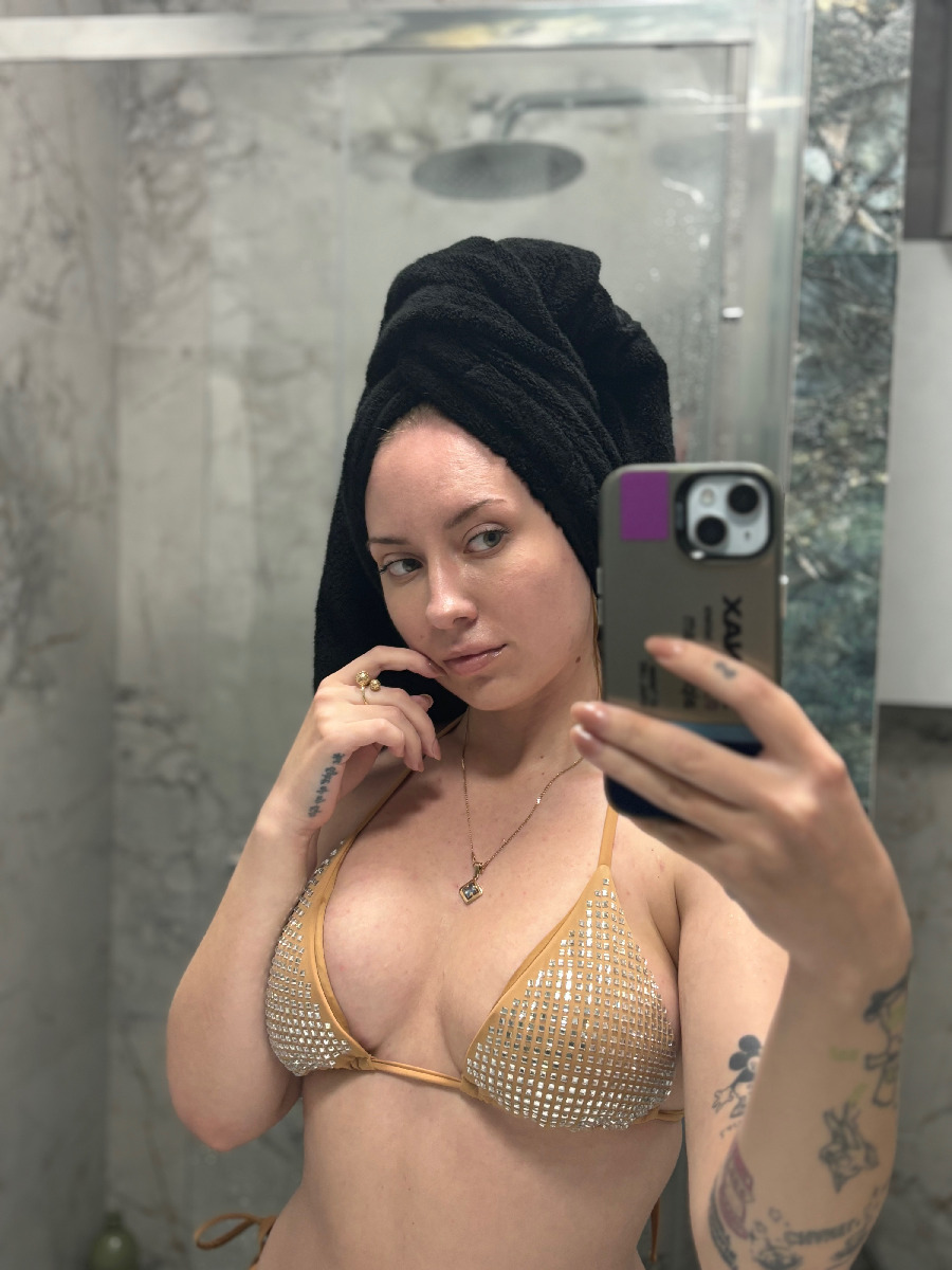 Nude girl KateV in Mira Bhayandar